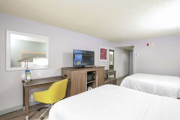 هتل Hampton Inn Jacksonville East Regency Square