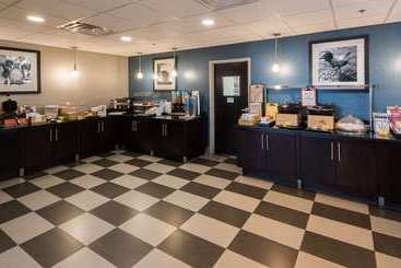 هتل Hampton Inn Lakeland