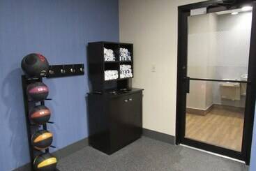 هتل Hampton Inn Lakeland