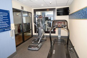 هتل Hampton Inn Lakeland
