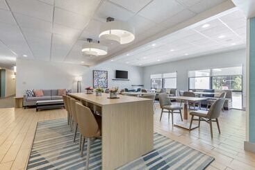 هتل Comfort Inn Laurel   Fort Meade