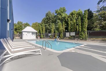 هتل Comfort Inn Laurel   Fort Meade