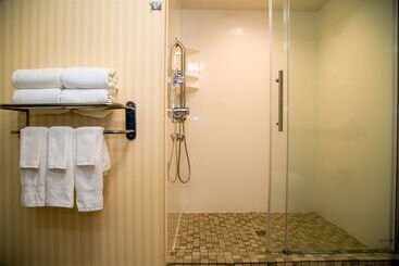 هتل Hampton Inn Lewisburg