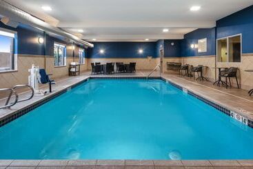 هتل Hampton Inn Medford