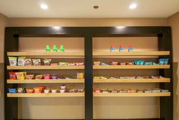 هتل Hampton Inn Metairie