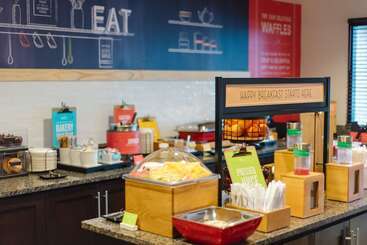 هتل Hampton Inn Metairie
