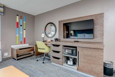 هتل Hampton Inn Morgantown