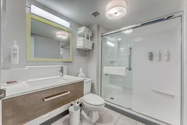هتل Hampton Inn Morgantown