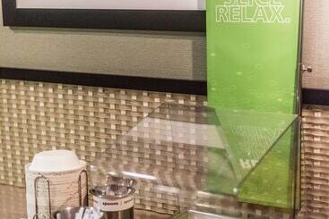 هتل Hampton Inn Muskegon