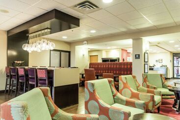 هتل Hampton Inn Muskegon
