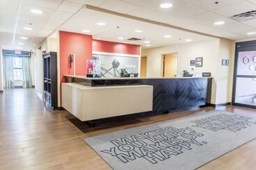 هتل Hampton Inn Muskegon