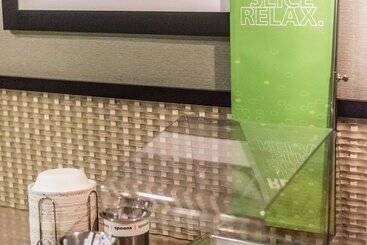هتل Hampton Inn Muskegon