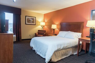 هتل Hampton Inn Muskegon