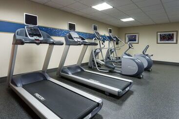 هتل Hampton Inn By Hilton Odessa