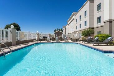 هتل Hampton Inn By Hilton Odessa