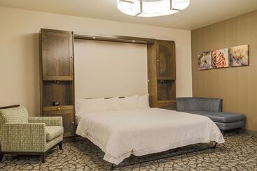 هتل Hampton Inn Prescott