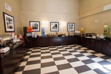 هتل Hampton Inn Prescott