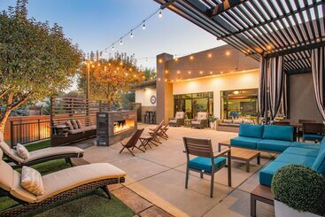 هتل Hampton Inn Prescott
