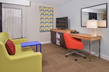 هتل Hampton Inn Raleigh/clayton I 40