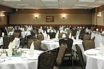 هتل Comfort Inn & Suites Rapid City Near Mt Rushmore