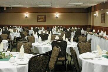 هتل Comfort Inn & Suites Rapid City Near Mt Rushmore