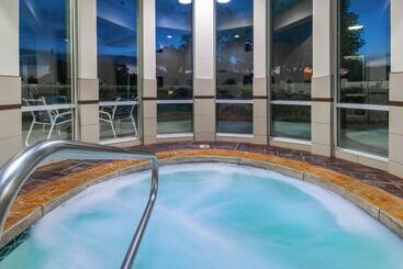 هتل Hampton Inn Salt Lake City Central