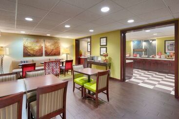 هتل Hampton Inn Salt Lake City Central