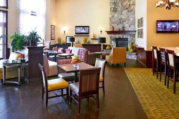 هتل Hampton Inn Salt Lake City Central