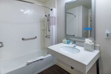 هتل Hampton Inn Salt Lake City Central