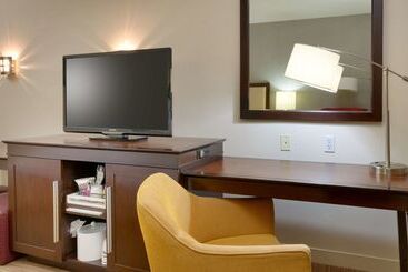 هتل Hampton Inn Salt Lake City Central