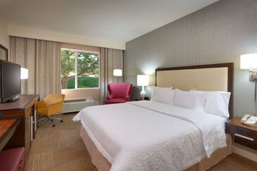 هتل Hampton Inn Salt Lake City Central