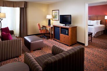 هتل Hampton Inn San Diego Del Mar