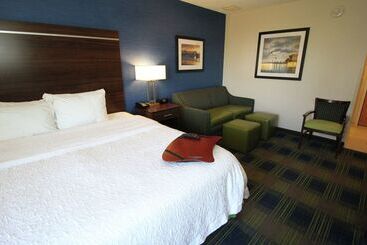 هتل Hampton Inn Sandusky Central