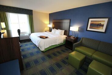 هتل Hampton Inn Sandusky Central