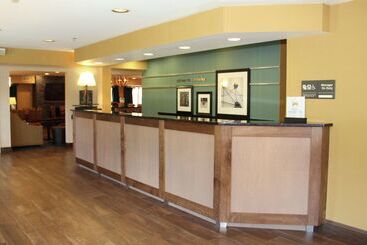 هتل Hampton Inn Sandusky Central