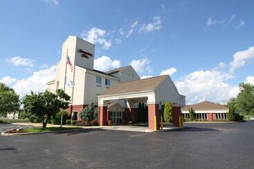هتل Hampton Inn Sandusky Central