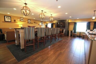هتل Hampton Inn Sandusky Central