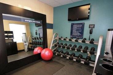 هتل Hampton Inn Sandusky Central