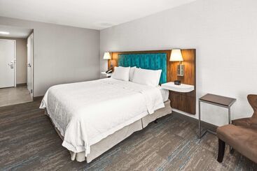 هتل Hampton Inn Seekonk
