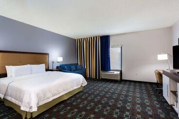 فندق Hampton Inn Spring Hill