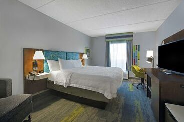 هتل Hampton Inn & Suites Augusta West
