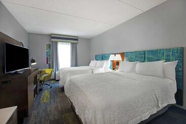 هتل Hampton Inn & Suites Augusta West