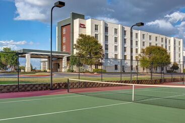 هتل Hampton Inn & Suites Austinairport