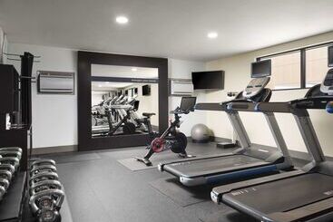 هتل Hampton Inn & Suites Austindowntown/convention Center