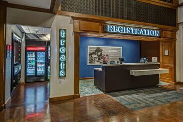 هتل Hampton Inn & Suites Austindowntown/convention Center
