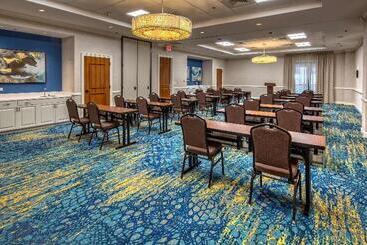 هتل Hampton Inn & Suites Austindowntown/convention Center