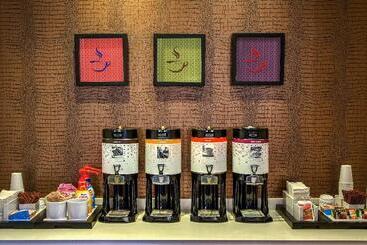 هتل Hampton Inn & Suites Austindowntown/convention Center