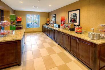 فندق Hampton Inn & Suites Destin