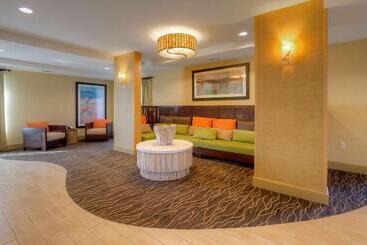 فندق Hampton Inn & Suites Destin