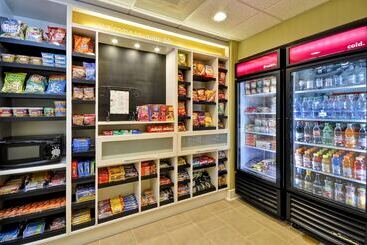 هتل Hampton Inn & Suites Memphis East Germantown Area